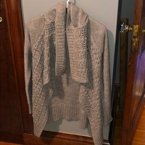 3️⃣ for 2️⃣0️⃣💰Tan/sparkle wrap sweater